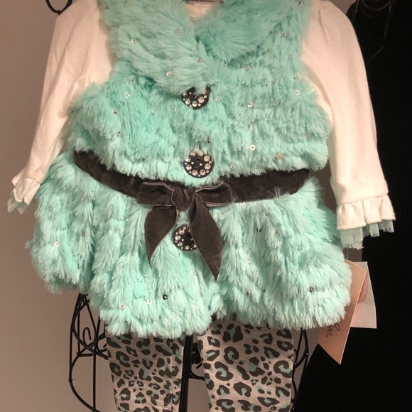 Little Lass 3 piece outfit 3-6 mos